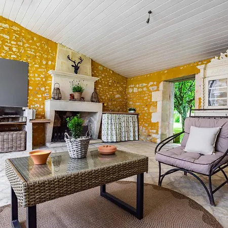 Le Maine Au Cerf Ozillac